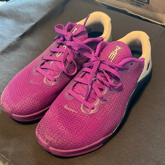 Nike Metcon 5 - Picture 2 of 6